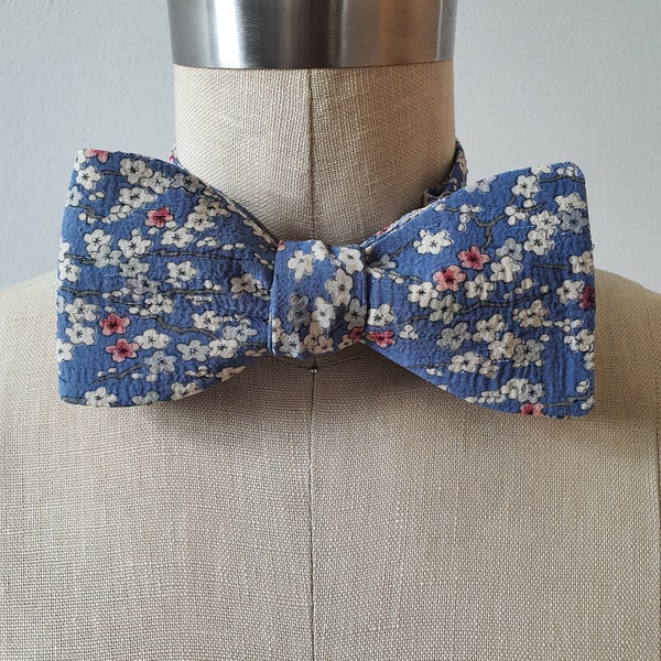 Silk self-tie bow tie | vintage  Japanese kimono silk | white and blue cherry blossoms *