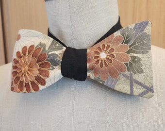 Silk self-tie and pre-tie bowtie | vintage Japanese kimono silk | Gold and silver painted dasies | metallic gold cording embroidery floral