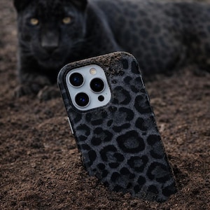 Svart leopardmönster iPhone-skal, matt mörk panter gepardmönster för iPhone 16 Pro Max, MagSafe-kompatibel, lyxig present