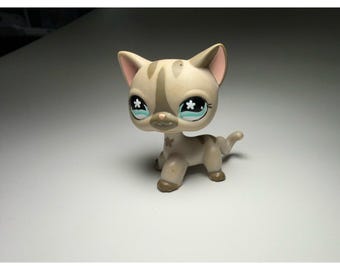 Littlest Pet Shop LPS 339 Shorthair Cat Tan Brown Tabby Star Eyes Grey Magnet
