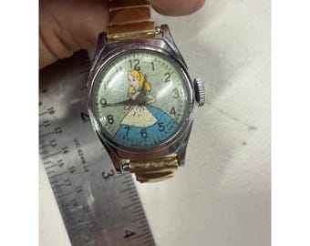 Vintage US Time Alice im Wunderland Uhr 1951 Disney Charakter Mechanischer Windzug
