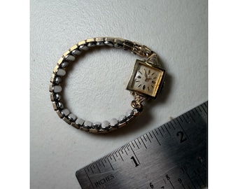 Vintage Longines 10K Gold Filled Square Cocktail Watch Expansion Band Swiss Made