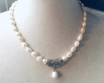 Vintage Freshwater Pearl Choker Necklace Silver Pendant Hand Knotted