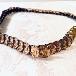 Vintage Metal Belt Shell Disc Gold Toned Metal Stetch Elastic Narrow Skinny