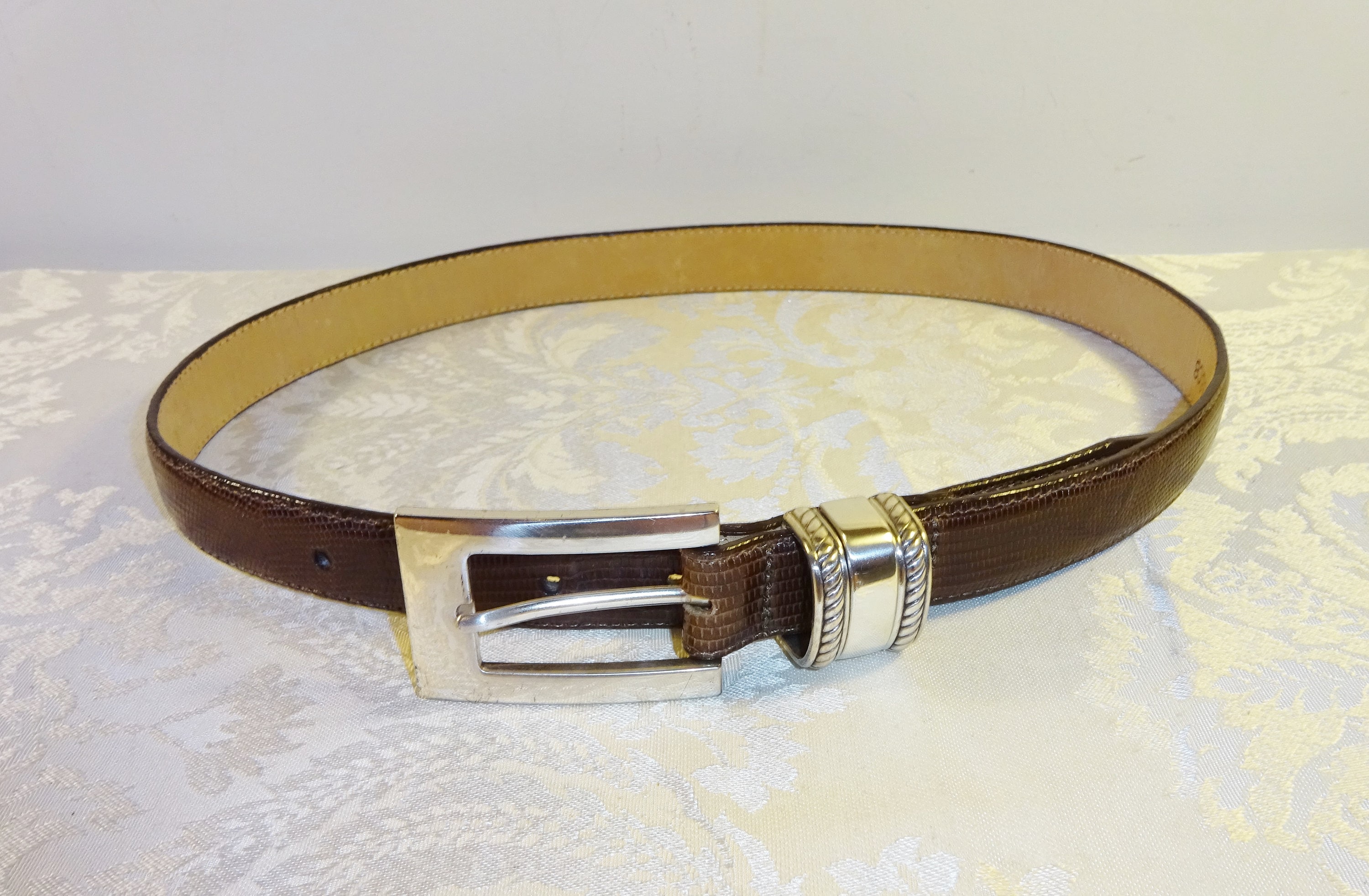 Vintage Brighton Brown Leather Belt Size Large (31-33) Vintage Brighton Brown Leather Belt Size M Waist 30 Scroll  main image 2