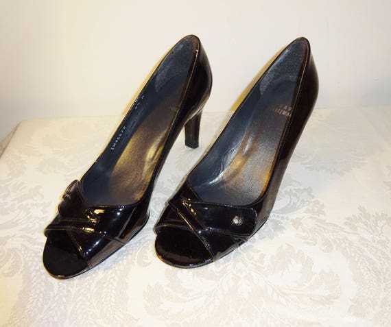 stuart weitzman kenna pump