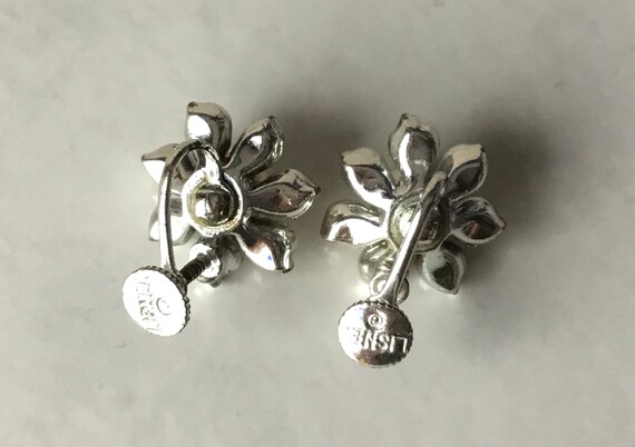 Vintage Lisner Pearl and Rhinestones Clip Earring… - image 4