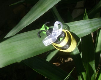 Ribbon bumblebee alligator hair clip