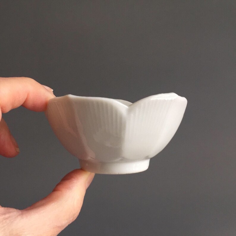 Miniature White Lotus Bowls Set of Eight