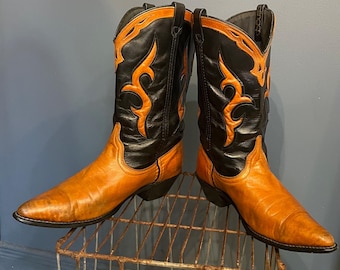 Vintage 1990s Dingo Cowgirl Boots Size 8.5 / 9 US Western Two Tone Black Brown Leather 90s Cowboy Shoes Retro Rancher Farmer Country