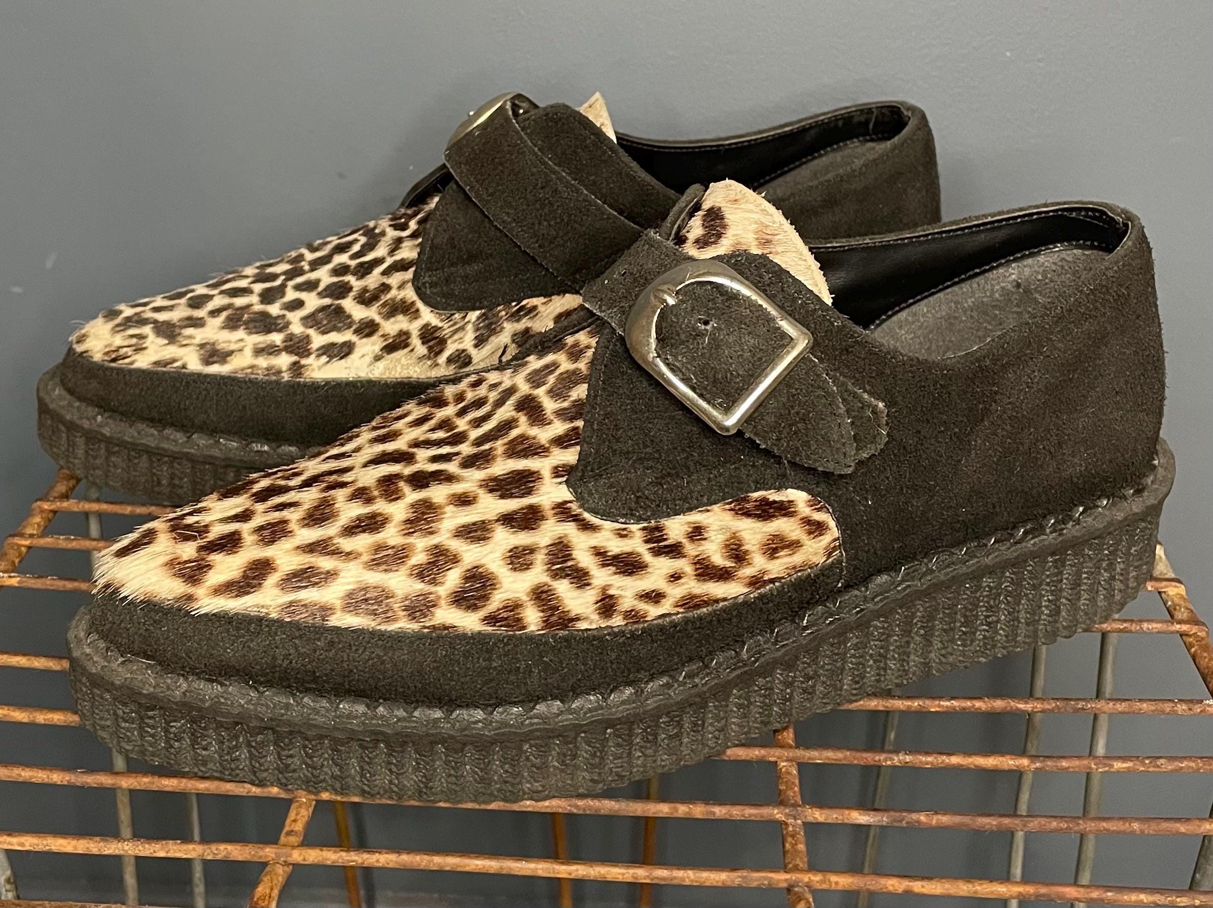 T.U.K. Leren Creeper Sneaker - Heren en Dames Sneaker - Kleur Wit Leer - Punk Goth en Rocker Stijl Leren en Suède Veterschoenen - EU 36