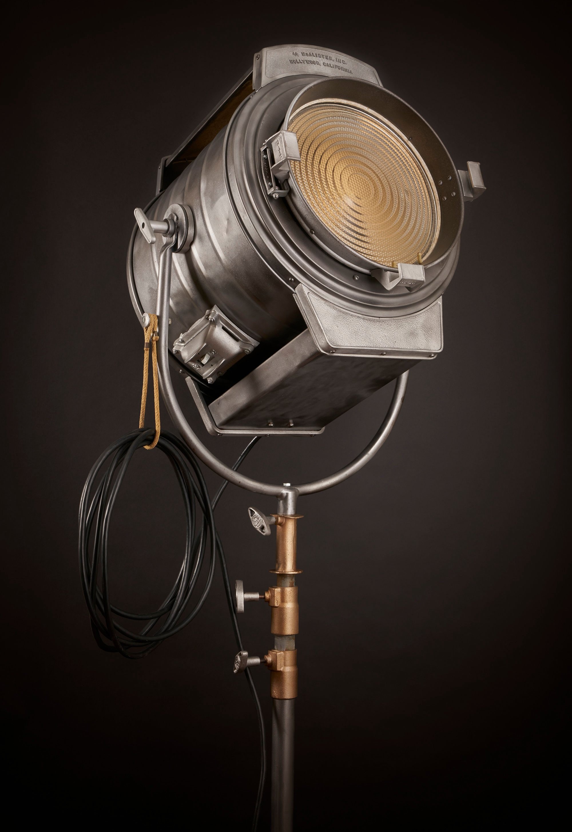 1950 S J G Mcalister Hollywood 5k Vintage Movie Light Bigger Isn T Always Better But It Is Always Bigger