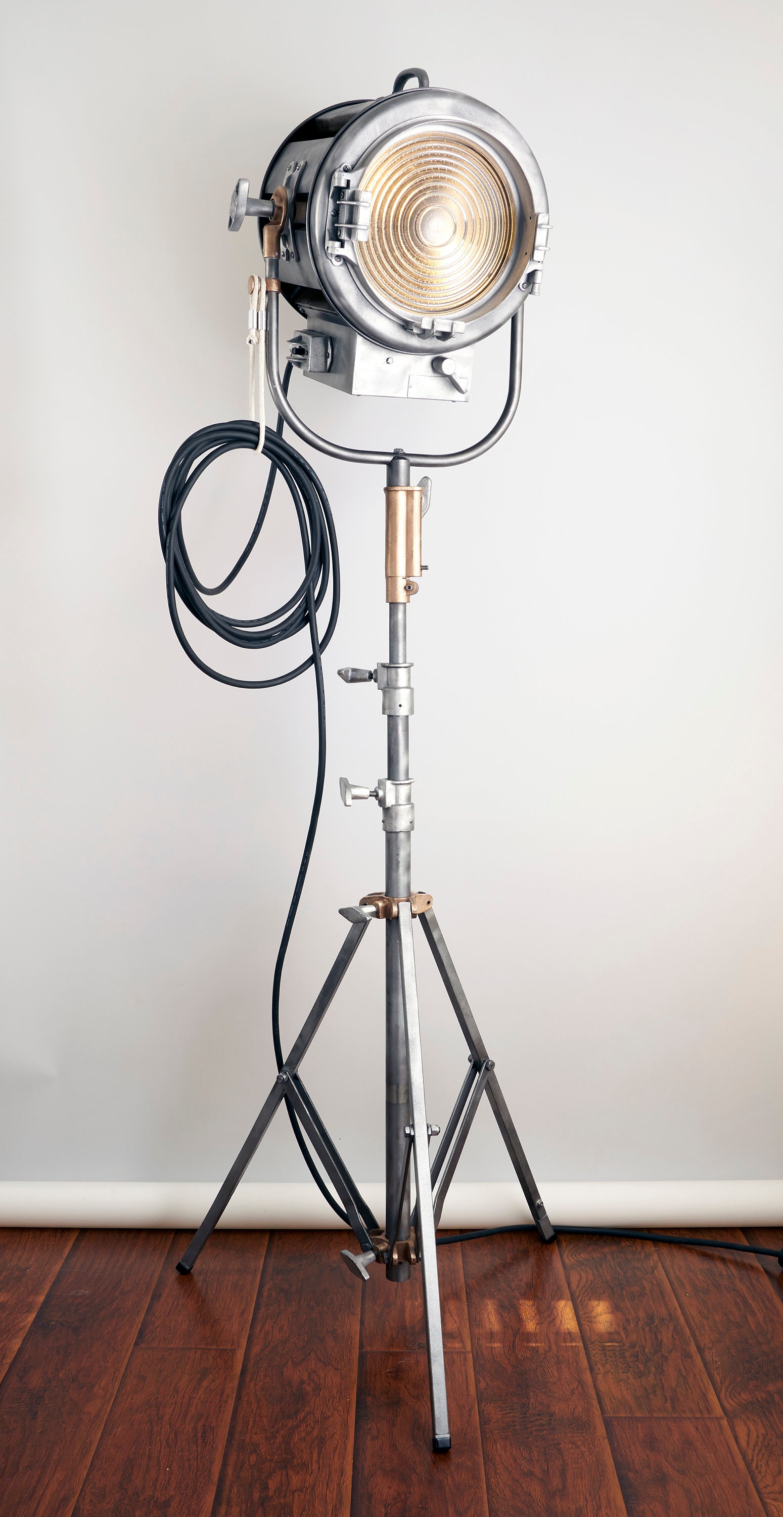 1960's 412 2K Mole Richardson