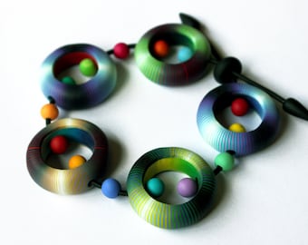 Schmales Streifen Muster Fimo Armband.