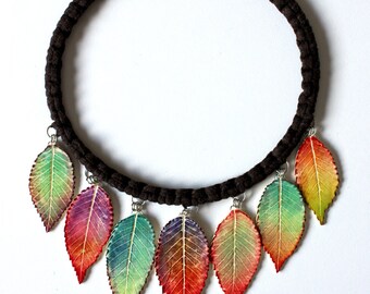 Collar de Arcilla Polimérica Hojas de Otoño