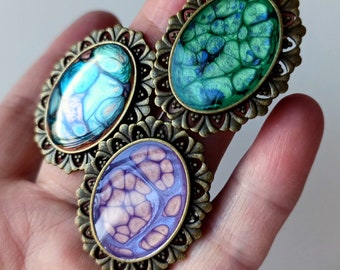 Multicolor Iridescent cells resin ring