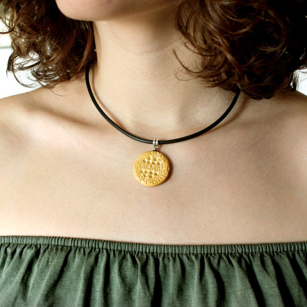 María Cookie, Collier en argile polymère