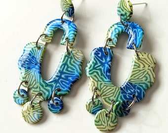 Boucles d'oreilles en pâte polymère et résine