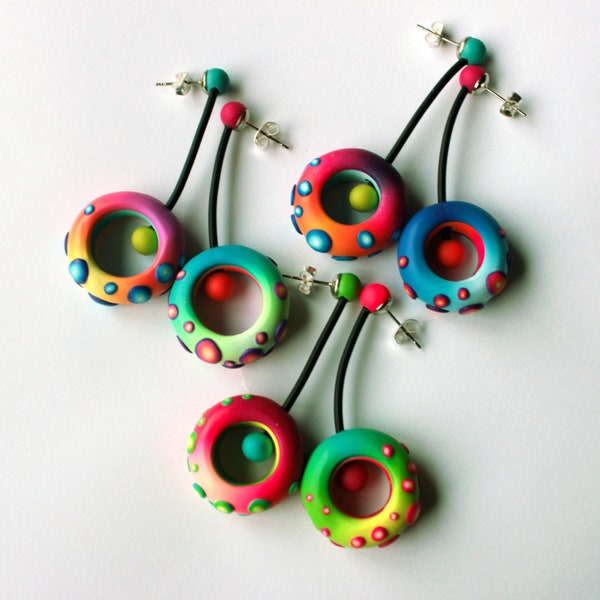 Boucles d'oreilles, pâte polymère, Fimo, bijou polymère, boucles d'oreilles colorées, bijoux contemporains, boho, boucles d'oreilles longues