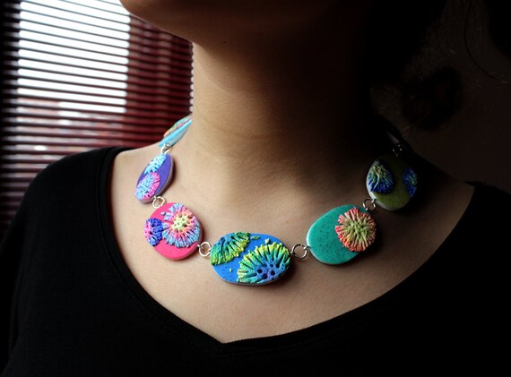 Collar Arcilla Hongos. - Etsy México