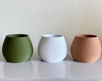 Minimalist Self Watering Planter