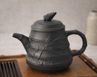 650ml Natural Clay Teapot – Bamboo Relief Design, Gongfu Tea Ceremony, Slow Living Ritual