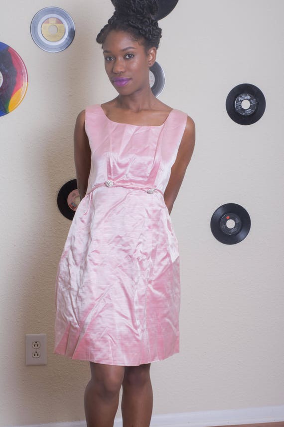 Soft Pink Short 40's dress