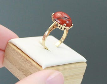 Vintage Mid-Century Modern 10k Gold and Natural Red Jasper Ring Estate Jewelry - SIZE 6