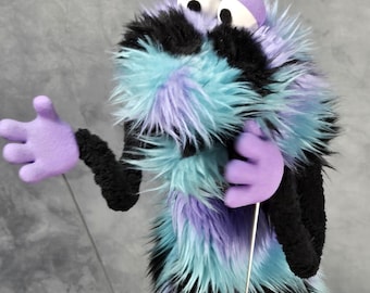 Zazzle - Handpop met lange vacht en monster