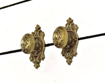 Antique Brass Oval Drawer Pull, Victorian Era Like Knob with backplate