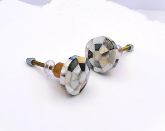 Mother of Pearl Knob, Seashell Drawer Pull, White Abalone Shell Door Handle