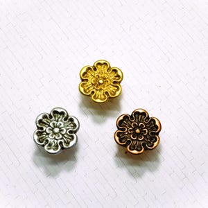 Silver floral knob, Round drawer pull, Flower cabinet hardware