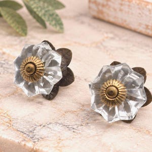 Glass Floral Knob, Bronze Scallop Drawer Pull with Base, Flower door handle