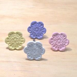 White Lotus Flower Knob, Garden drawer pull, Floral furniture handle