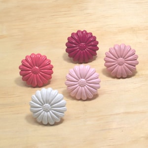 Pink Gerber Daisy Flower Knob, Garden drawer pull, Floral furniture handle