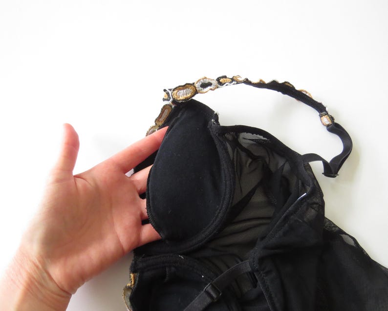 Conjunto vintage italiano de bustier y tanga Intimissimi - bordado en oro y plata, 2005 imagen 12