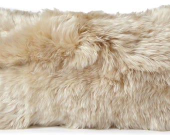Alpaca lumbar throw pillow cushion, Alpaca fur pillow, handmade pillow - flufly va alpaca pillow cover. Handmade in Peru