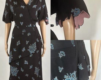 Vintage 1940s Rayon Black Floral Dress. Volup size!