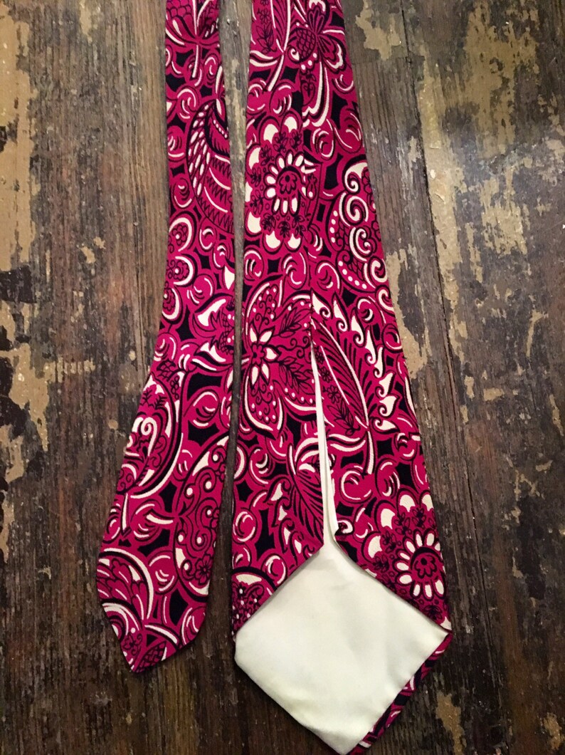 Vintage 1940s Magenta Silk Tie image 3