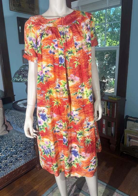 Vintage 1950s Luau Sportswear Muumuu