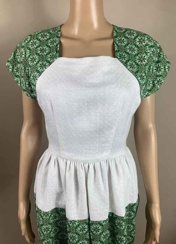 1940s Repro Dress White Green Cotton Small