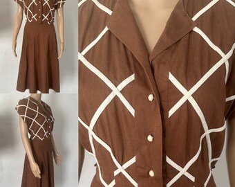 Vintage 1940s Brown Day Dress with White Waffle Trim Lg 32W