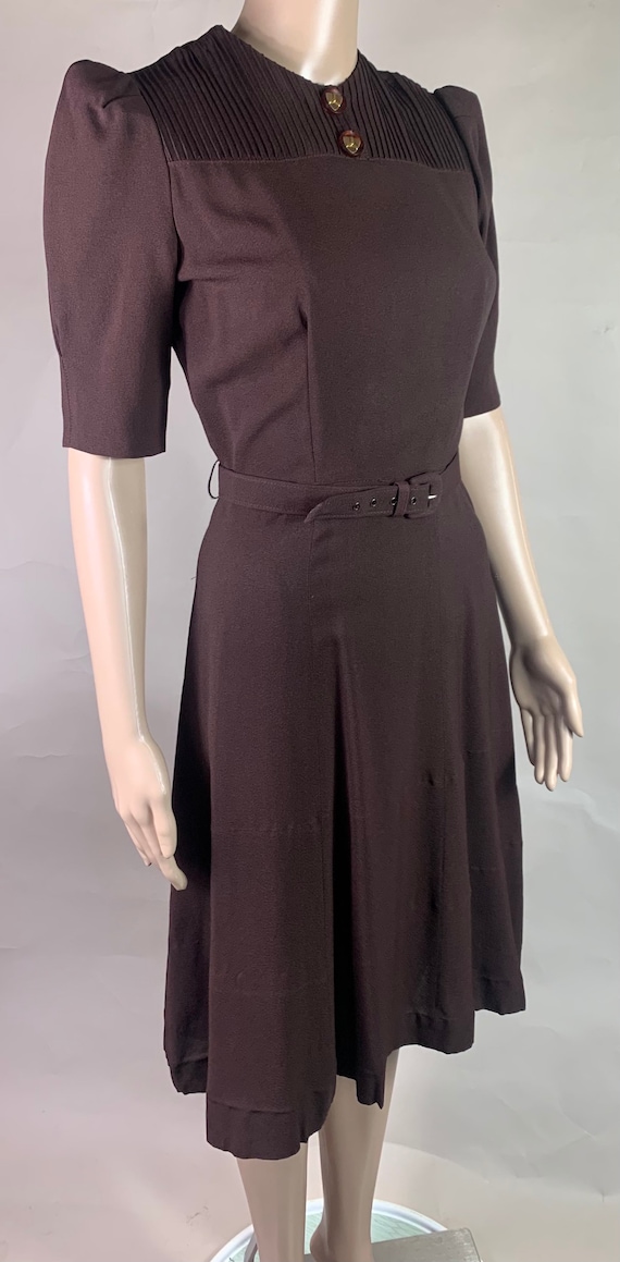Vintage 1940s Brown Crepe Dress by ClothesUS 27 Waist