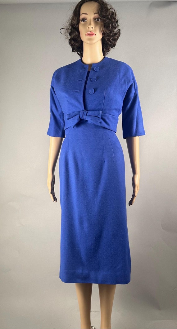 Vintage 1960s Elinor Gay Blue Wool Suit and Jacket 28w