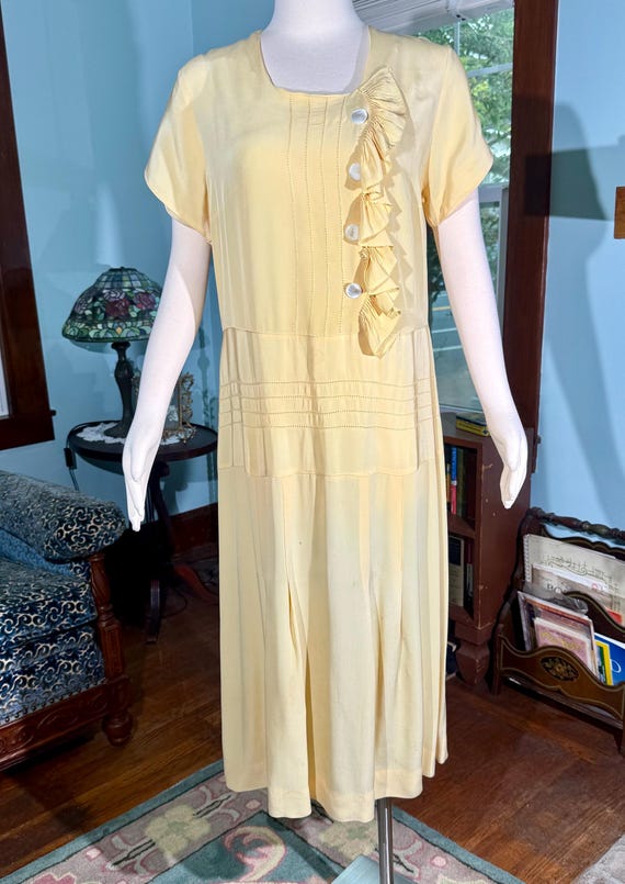 Vintage 1920s  1930s Yellow Silk Dress by 400 Frocks