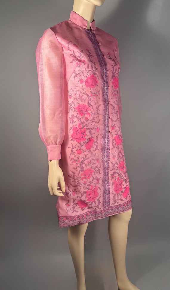 Vintage 1970s Alfred Shaheen Pink Floral Dress w Sheer Sleeves