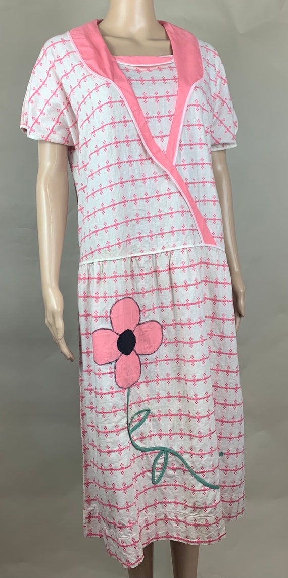Vintage 1920s 1930s Plus Size Cotton Dress with Flower Appliqué. MINT!!!