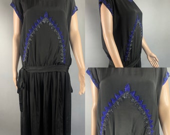 Vintage 1920s Black Silk Beaded Dress