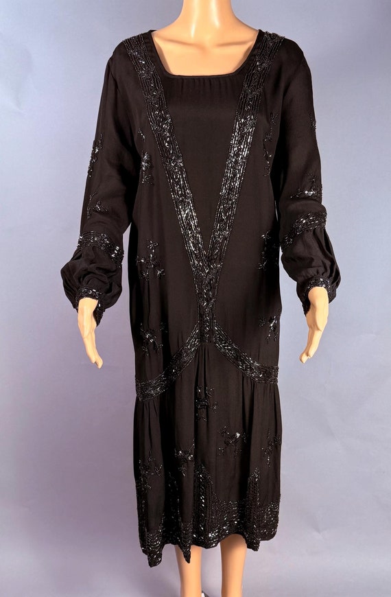 Vintage 1920s Black Silk Crepe Beaded Dress