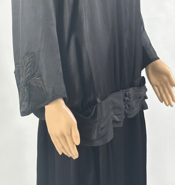 Vintage 1920s Black Satin Dress M/L - image 4